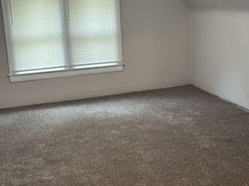 10325 Yale Avenue, Cleveland, OH 44108 Photo 11