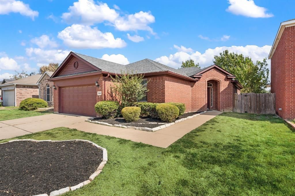 8644 Arcadia Park Drive, Fort Worth, TX 76244 Main Photo