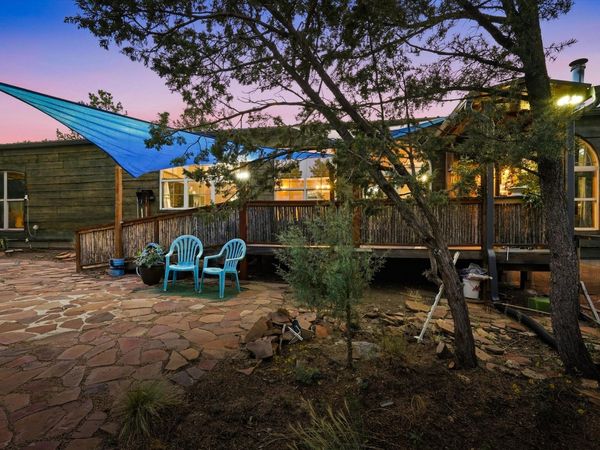 24 Easy Street, Tijeras, NM 87059