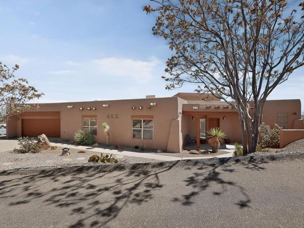 400 Paseo De Corrales , Corrales, NM 87048