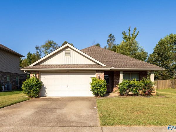 133 Middlewich Drive, Madison, AL 35756