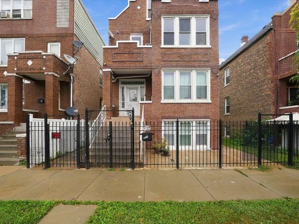 4511 S Francisco Avenue , Chicago, IL 60632