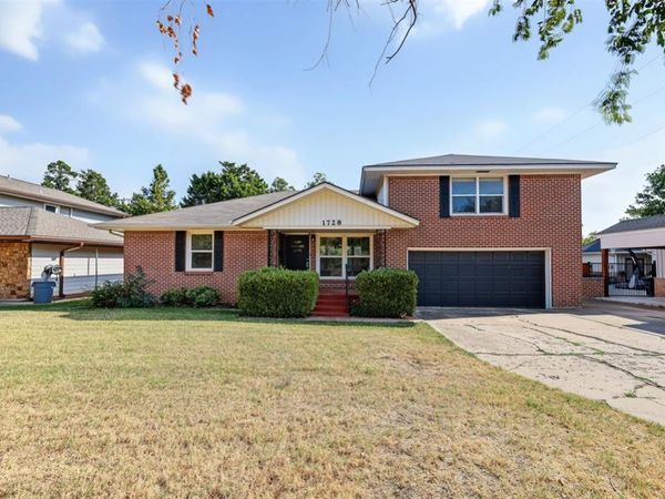 1728 NW 63rd Street, Nichols Hills, OK 73116