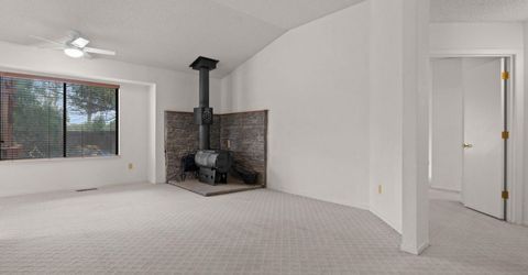 1682 Johns Circle, Fernley, NV 89408 Photo