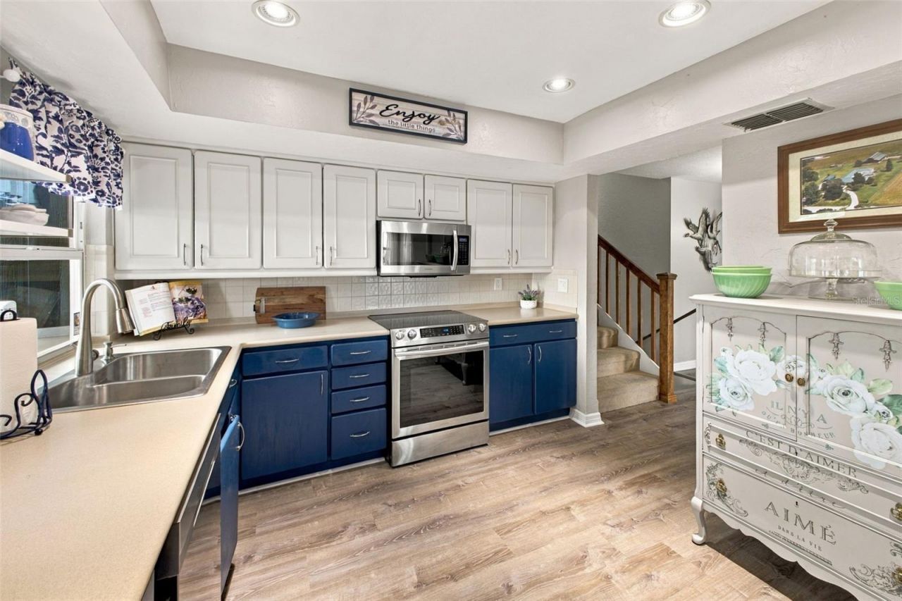 5008 Bay State Road , Palmetto, FL 34221 Photo