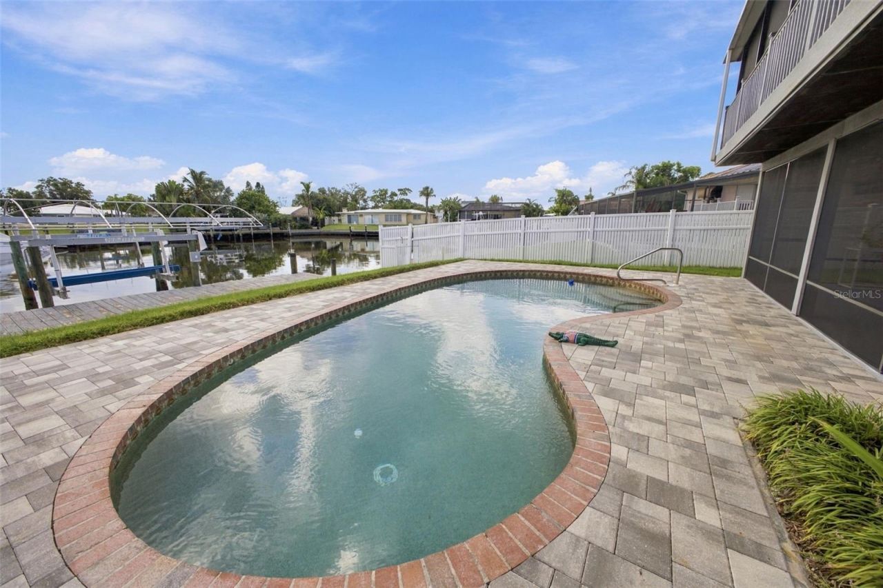 5008 Bay State Road , Palmetto, FL 34221 Photo