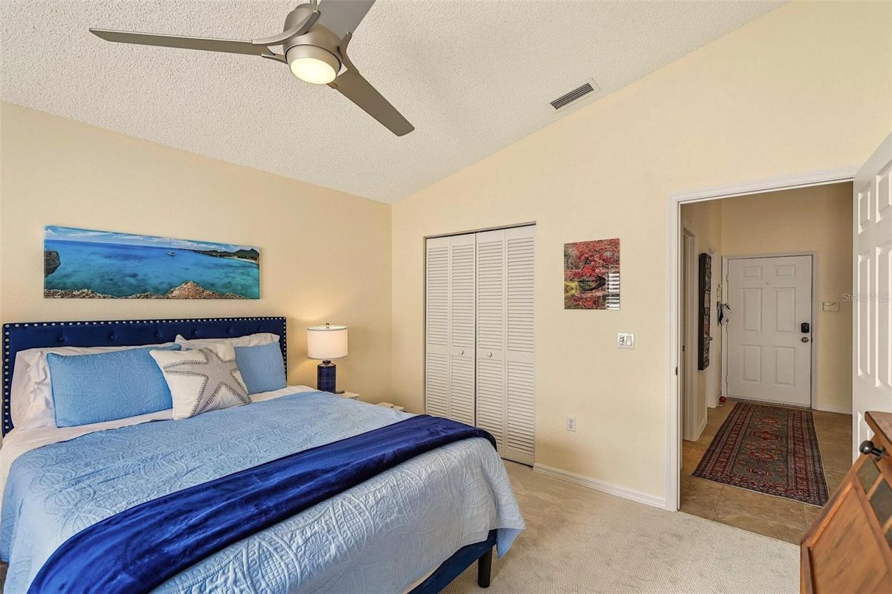 7266 Eleanor Circle, Unit 203, Sarasota, FL 34243 Photo