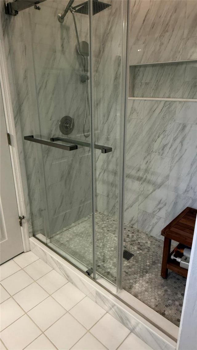 7266 Eleanor Circle, Unit 203, Sarasota, FL 34243 Photo