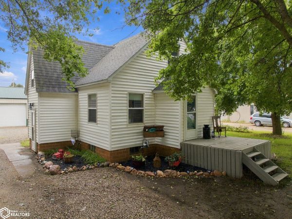 606 8th Street N, Northwood, IA 50459