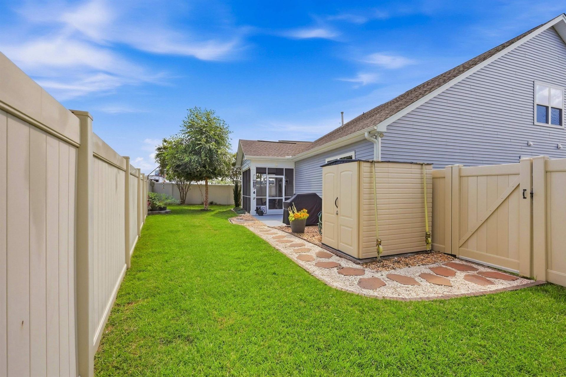 162 Heron Lake Ct. Photo 37