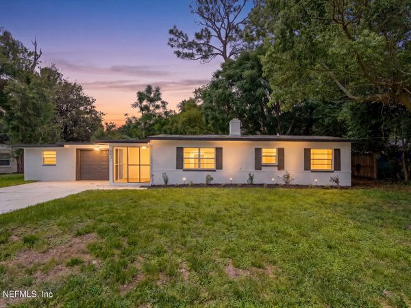5431 RIVER FOREST Drive, Jacksonville, FL 32211