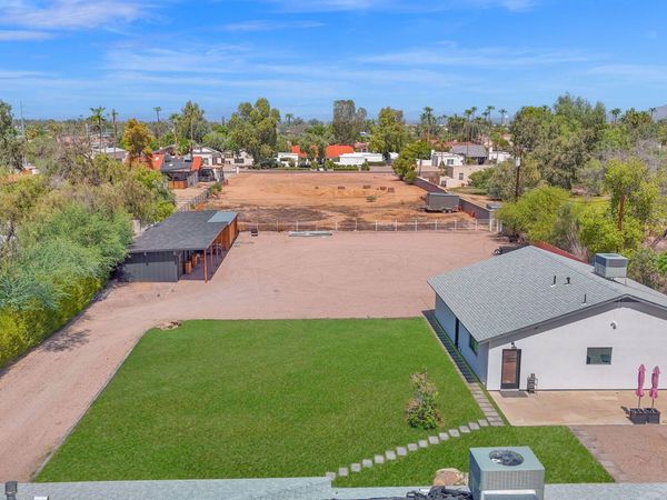 7224 E JENAN Drive, Unit -, Scottsdale, AZ 85260