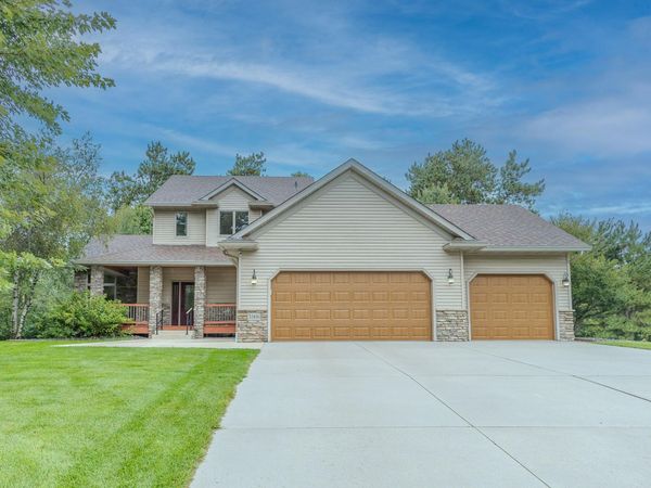 37456 Hallmark Drive, North Branch, MN 55056