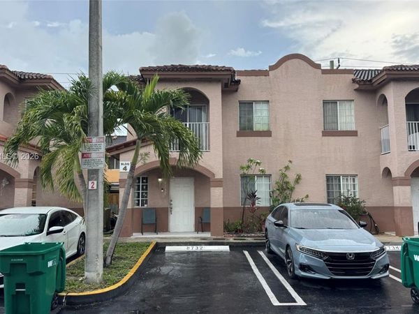 8732 NW 107th Ter , Unit 8732, Hialeah Gardens, FL 33018