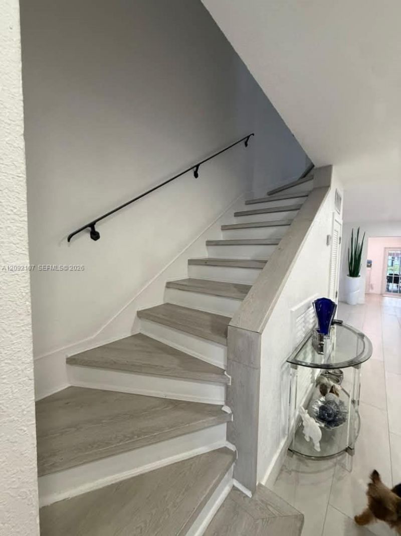 1324 W 71st St, Hialeah, FL 33014 Photo