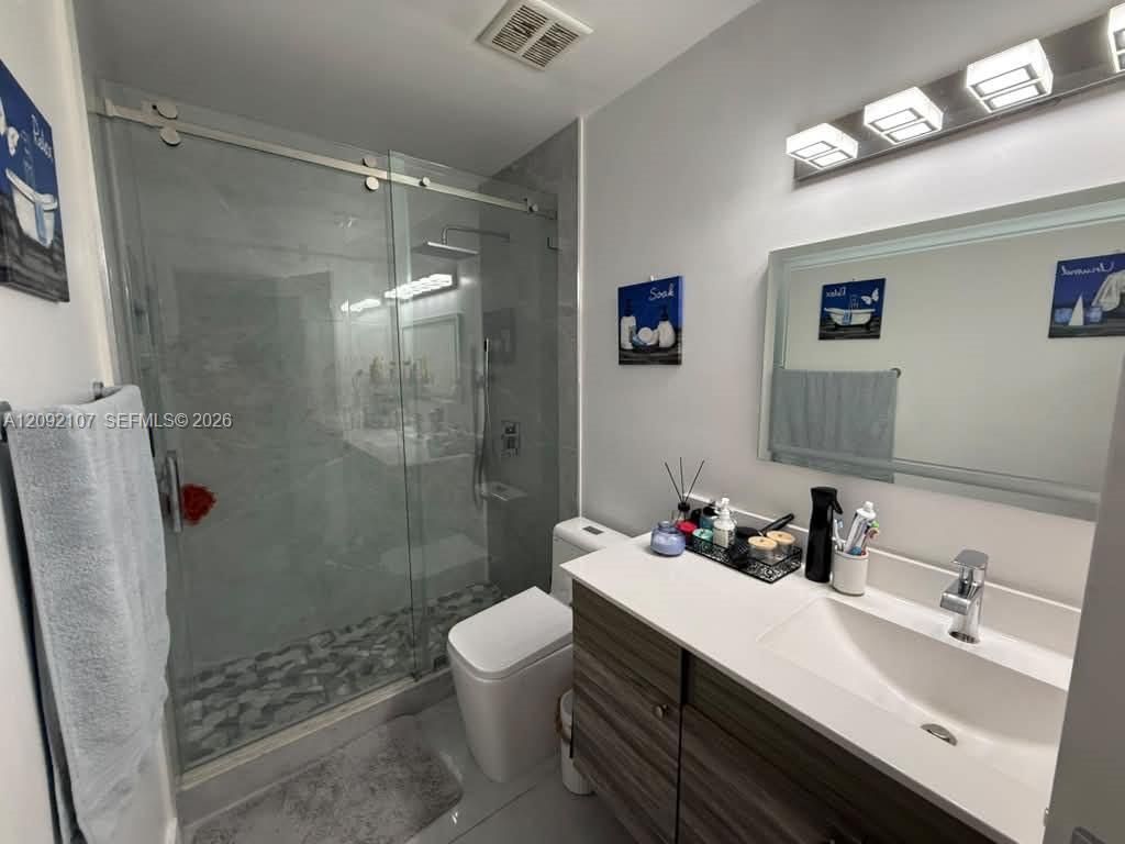 1324 W 71st St, Hialeah, FL 33014 Photo