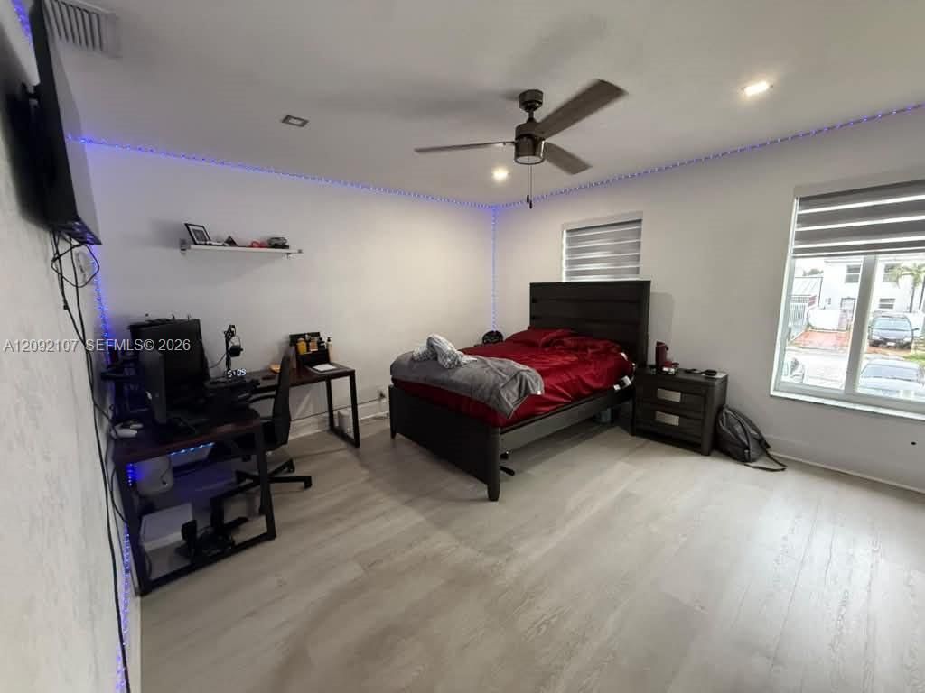 1324 W 71st St, Hialeah, FL 33014 Photo