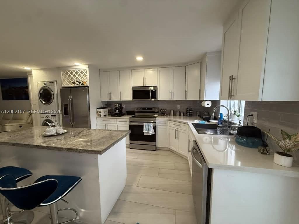 1324 W 71st St, Hialeah, FL 33014 Photo