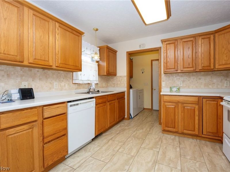 3924 Dornoch Drive, Wooster, OH 44691 Photo 7