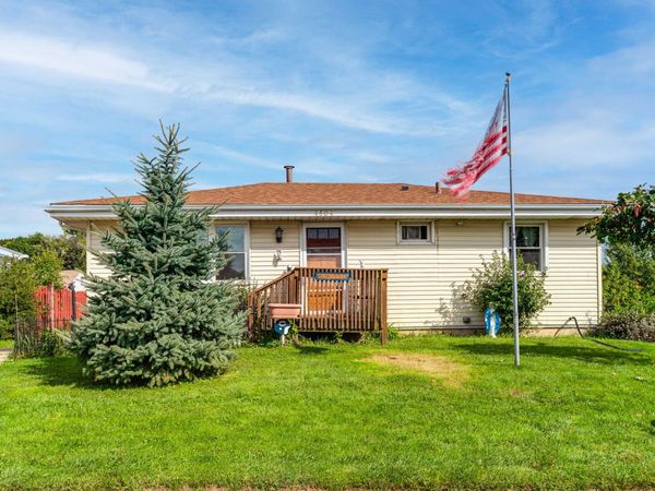 4604 50th St, Kenosha, WI 53144