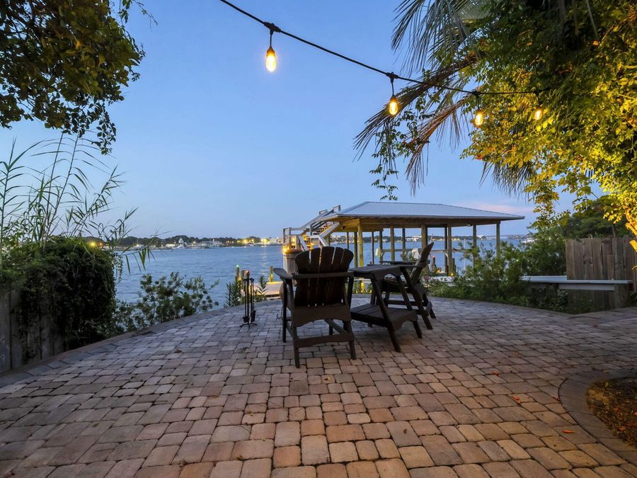 Property Image 136