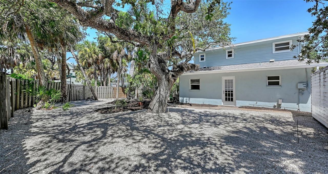 5151 Saint Albans Avenue, Sarasota, FL 34242 Photo