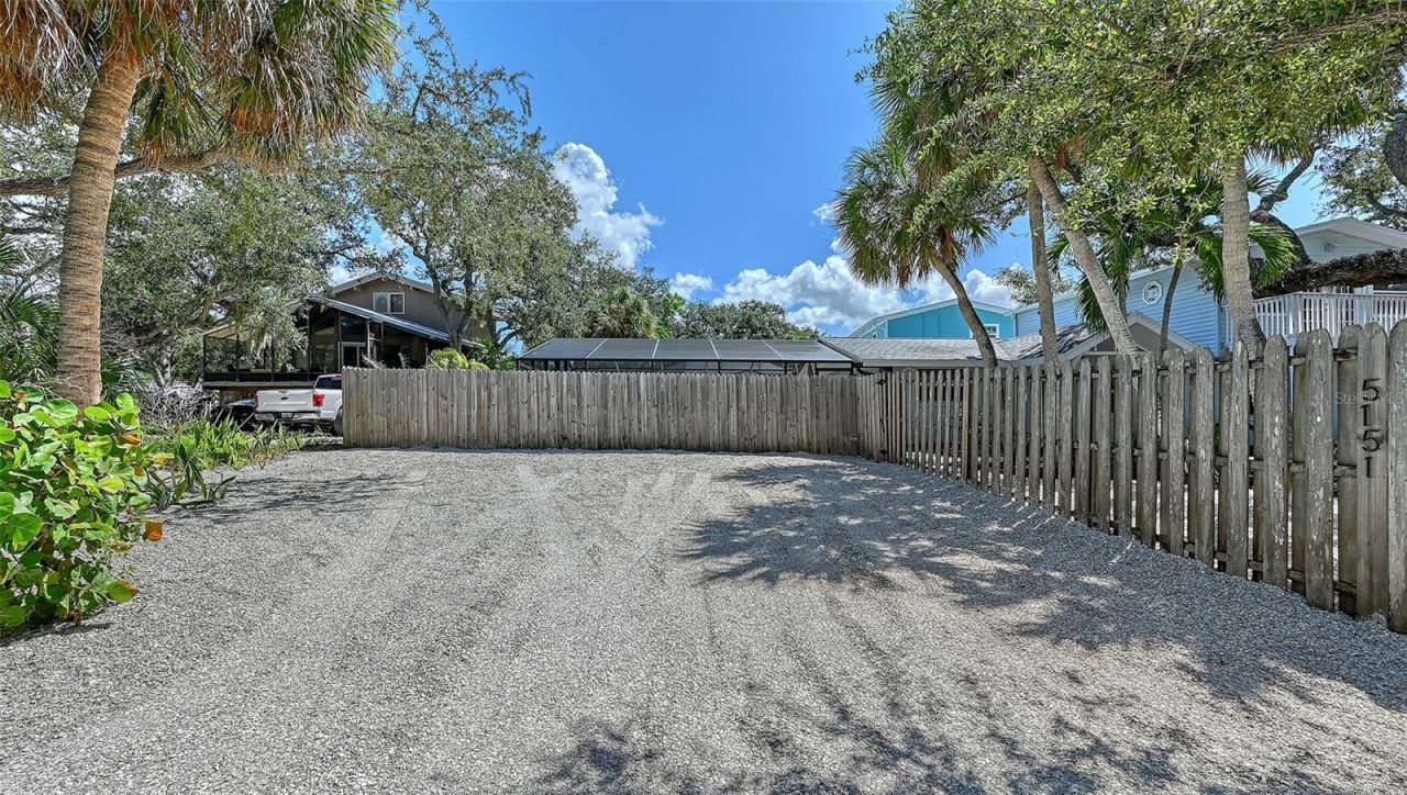 5151 Saint Albans Avenue, Sarasota, FL 34242 Photo