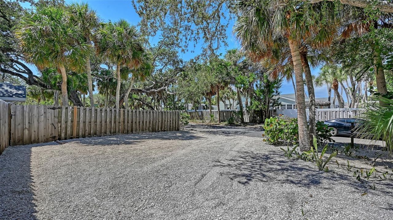 5151 Saint Albans Avenue, Sarasota, FL 34242 Photo