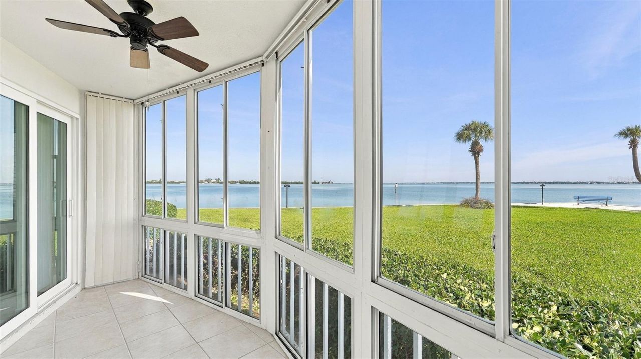 777 John Ringling Boulevard, Unit 2, Sarasota, FL 34236 Photo