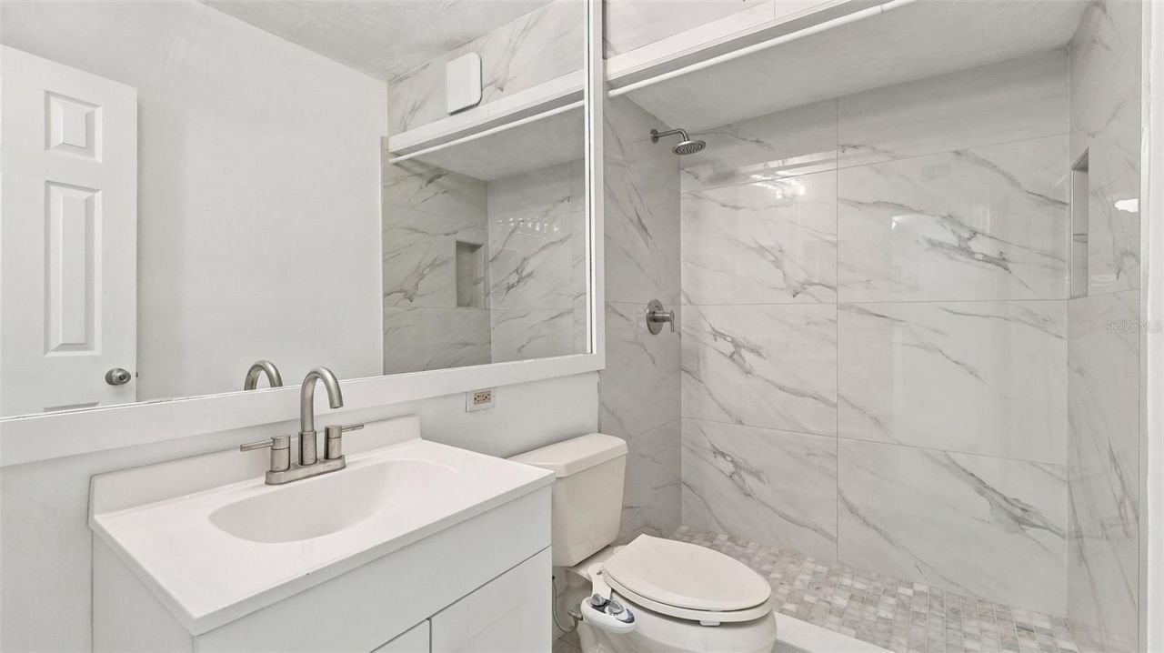 777 John Ringling Boulevard, Unit 2, Sarasota, FL 34236 Photo