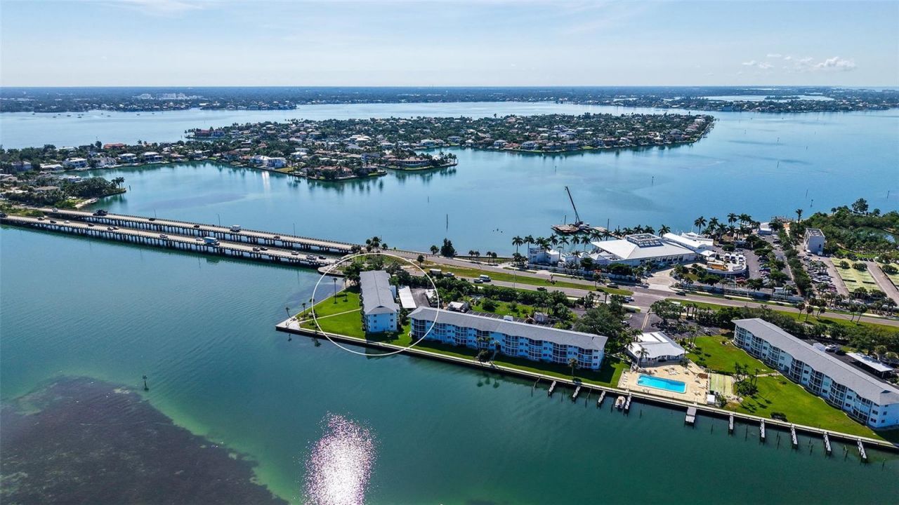 777 John Ringling Boulevard, Unit 2, Sarasota, FL 34236 Photo