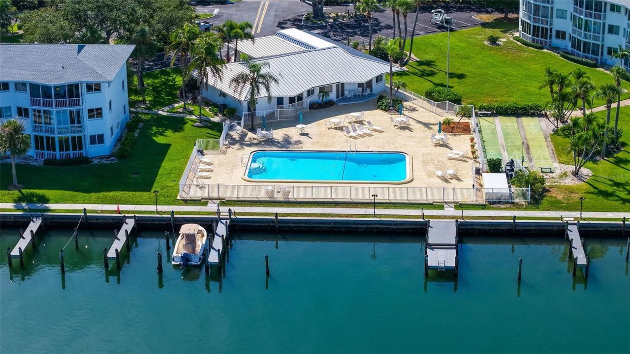 777 John Ringling Boulevard, Unit 2, Sarasota, FL 34236 Photo