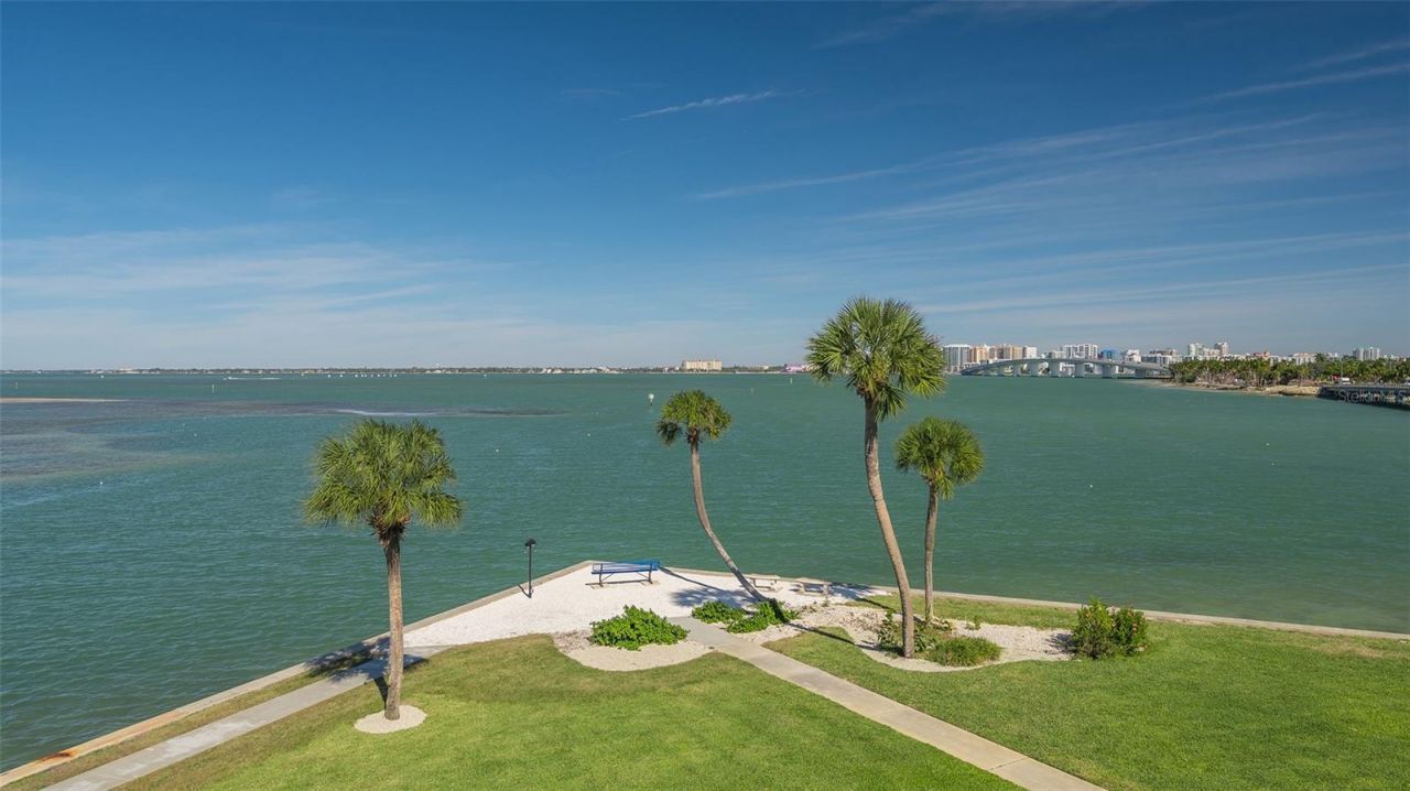 777 John Ringling Boulevard, Unit 2, Sarasota, FL 34236 Photo