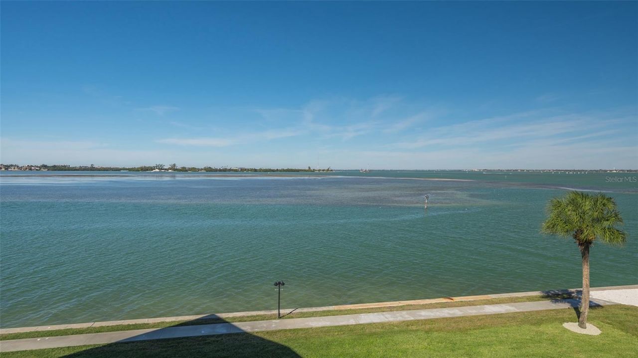 777 John Ringling Boulevard, Unit 2, Sarasota, FL 34236 Photo