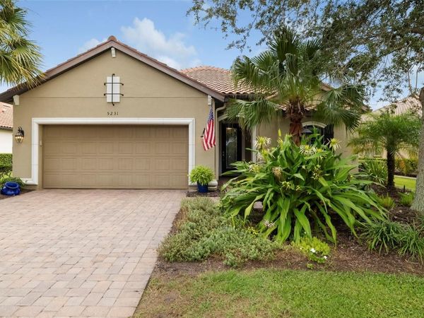 5231 CASTELLO LANE, LAKEWOOD RANCH, FL 34211