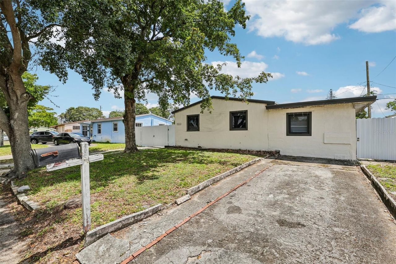 1421 N 68th Terrace , Hollywood, FL 33024 Photo