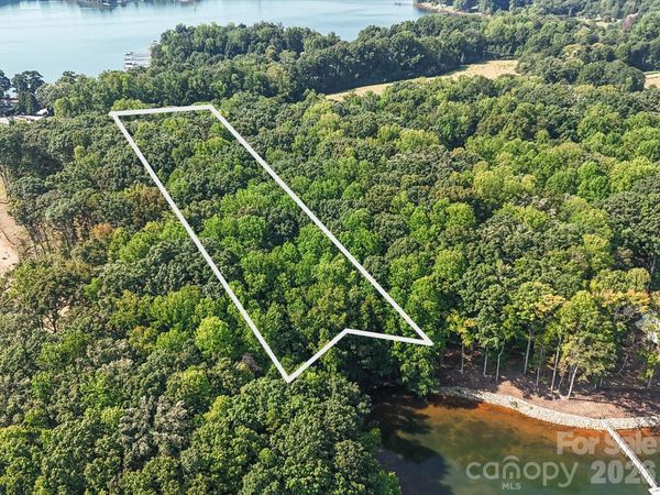 8695 Graham Road , Denver, NC 28037