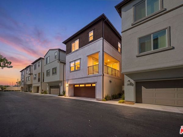2413 Little Rock Lane, Simi Valley, CA 93065