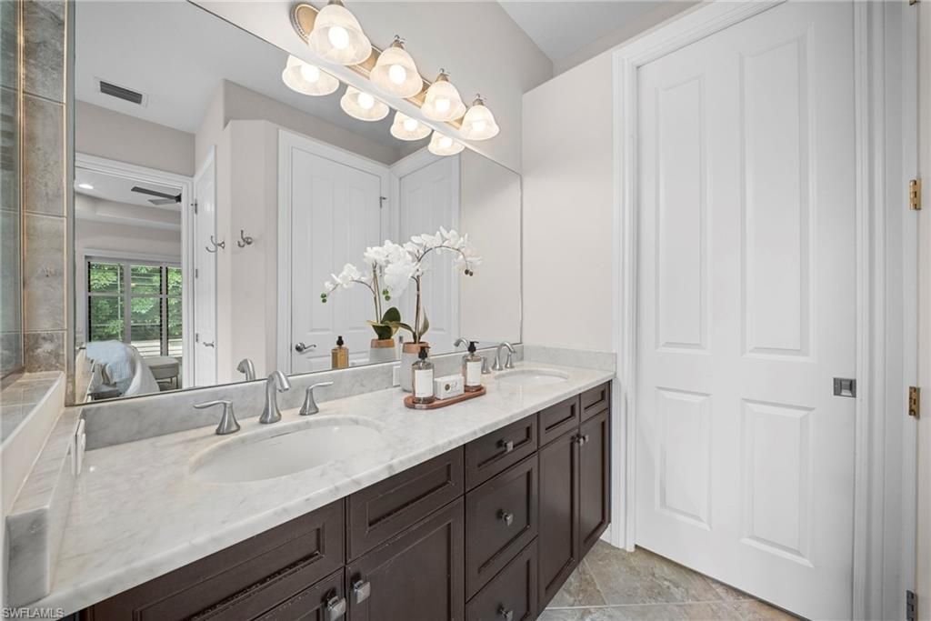 7267 Acorn Way , Naples, FL 34119 Photo