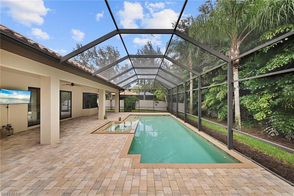 7267 Acorn Way , Naples, FL 34119 Photo