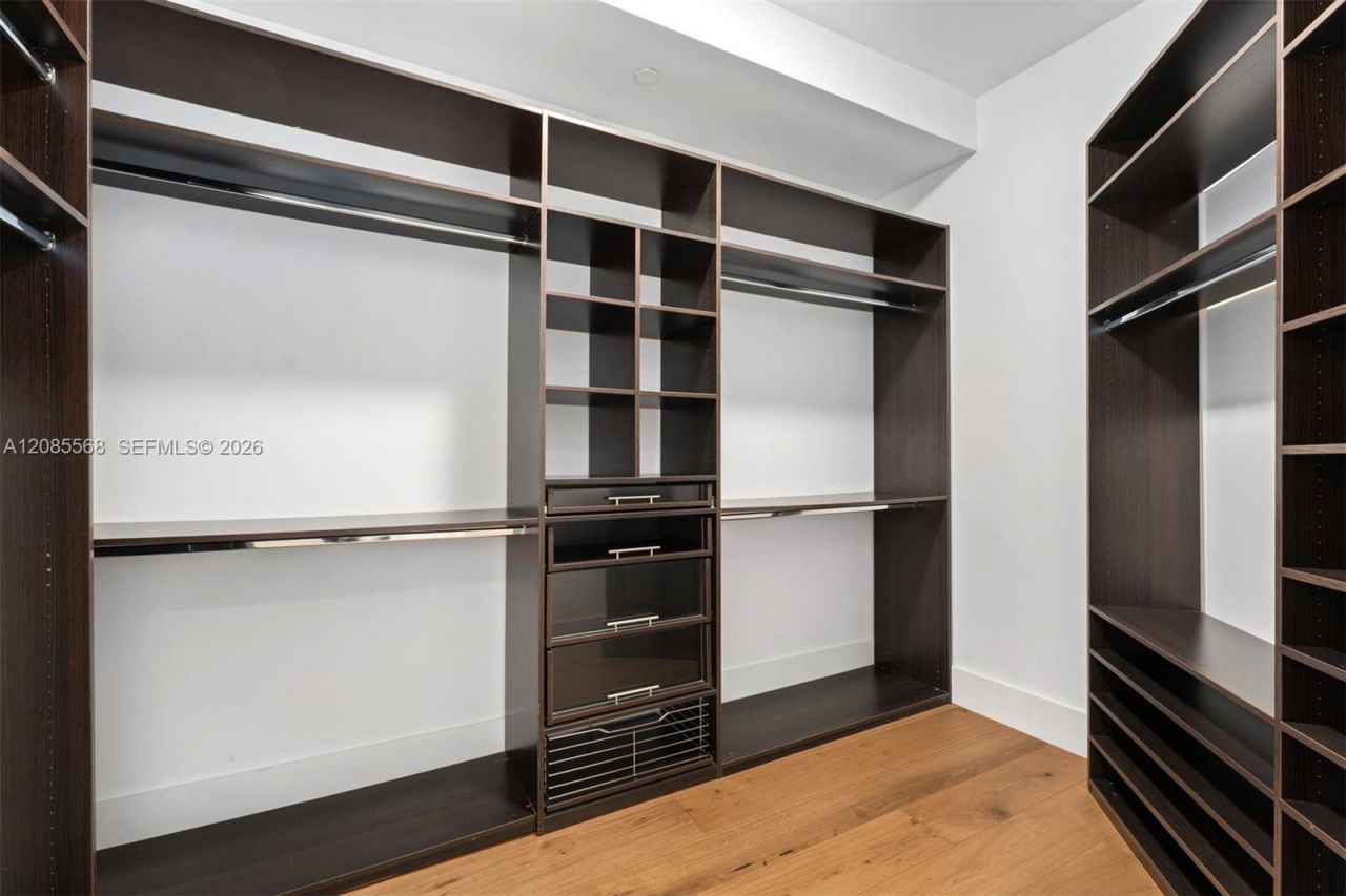 16047 Collins Ave, Unit 2502, Sunny Isles Beach, FL 33160 Photo