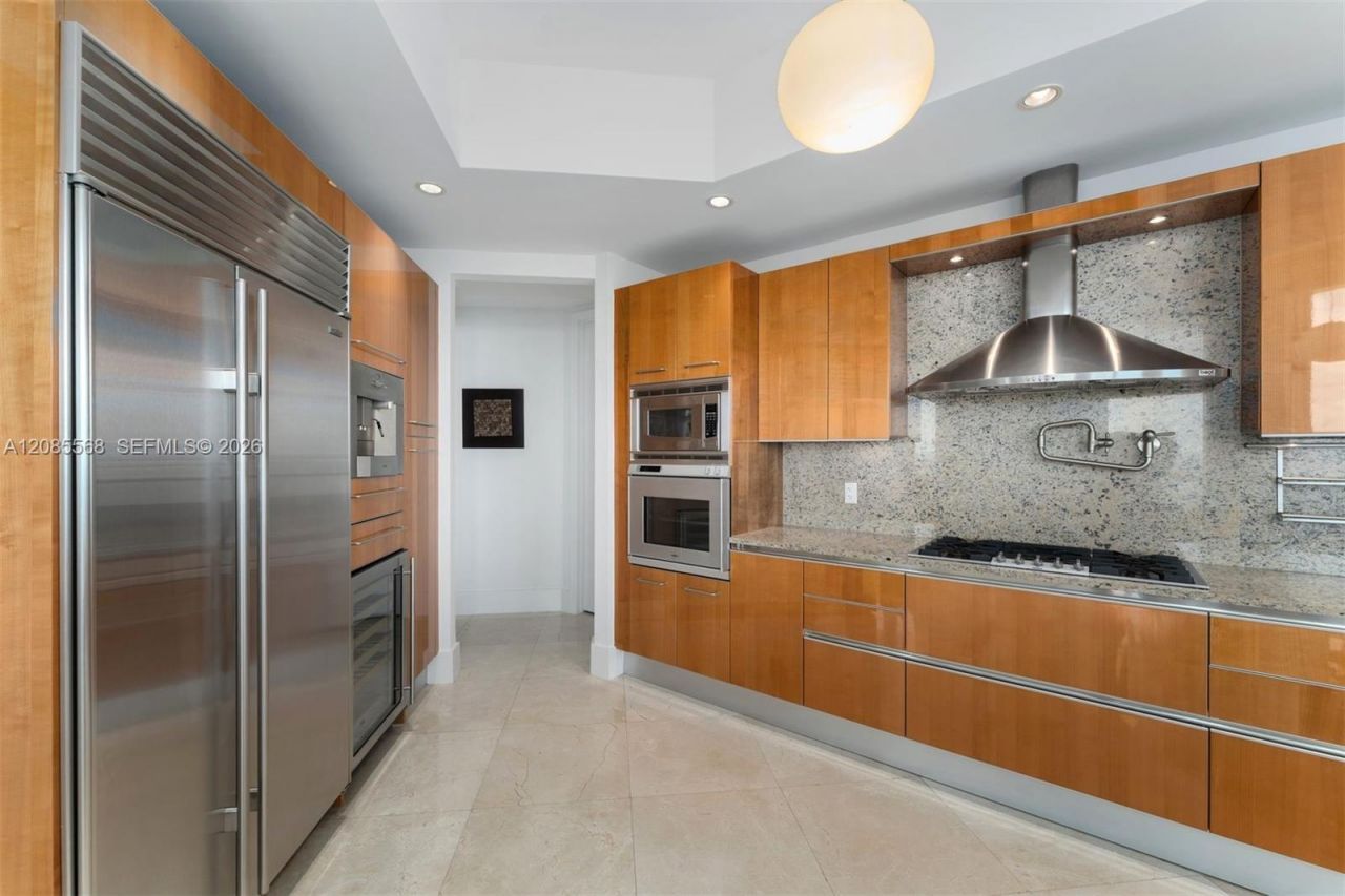 16047 Collins Ave, Unit 2502, Sunny Isles Beach, FL 33160 Photo