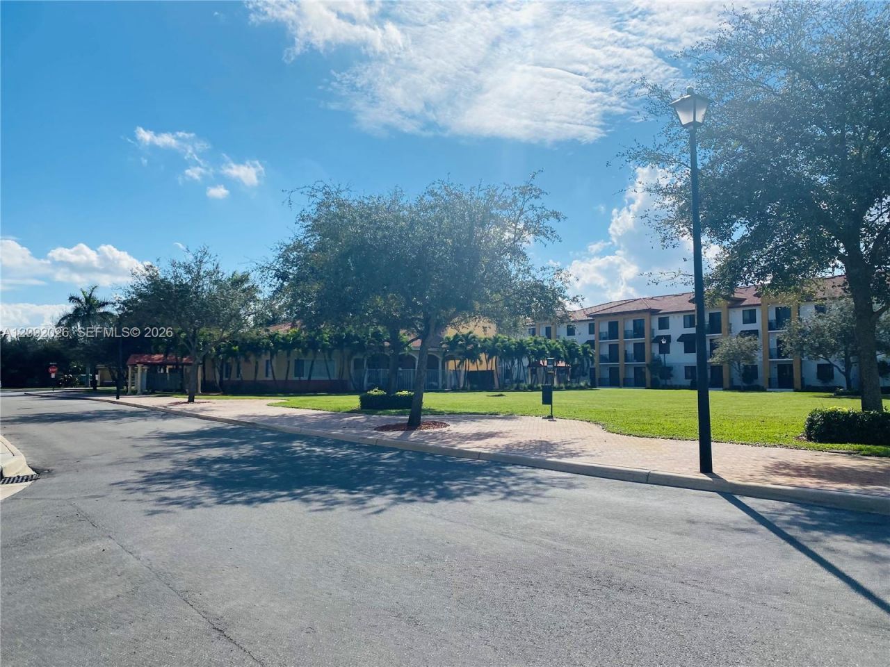 3556 NW 29th Ct, Unit 3556, Lauderdale Lakes, FL 33311 Photo