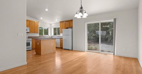 3163 Hannah Calder Court, Fernley, NV 89408 Photo