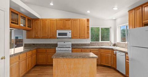 3163 Hannah Calder Court, Fernley, NV 89408 Photo