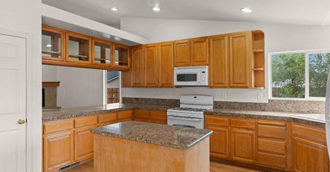 3163 Hannah Calder Court, Fernley, NV 89408 Photo