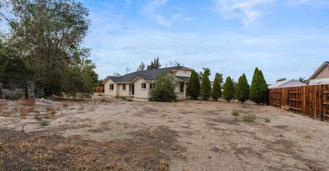 3163 Hannah Calder Court, Fernley, NV 89408 Photo