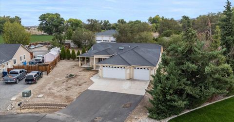 3163 Hannah Calder Court, Fernley, NV 89408 Photo