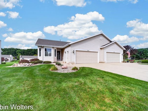 3685 Fairway Drive, Norton Shores, MI 49441