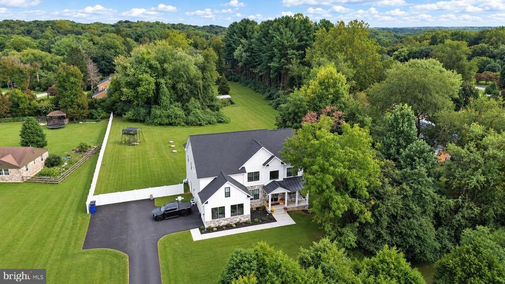12115 MANOR ROAD, GLEN ARM, MD 21057